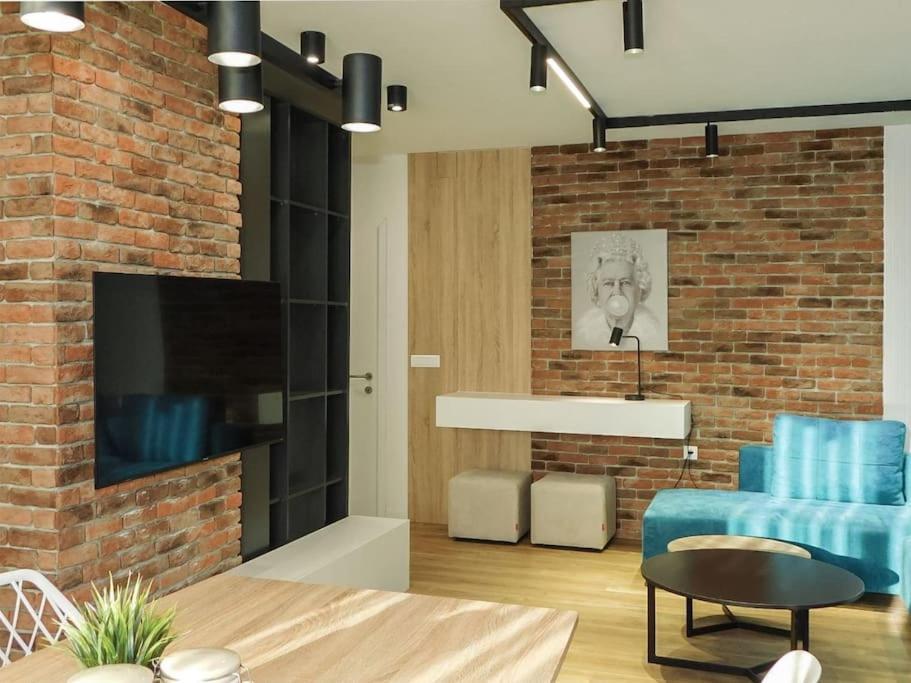 Queen'S Luxury Apartment Ohrid Bagian luar foto